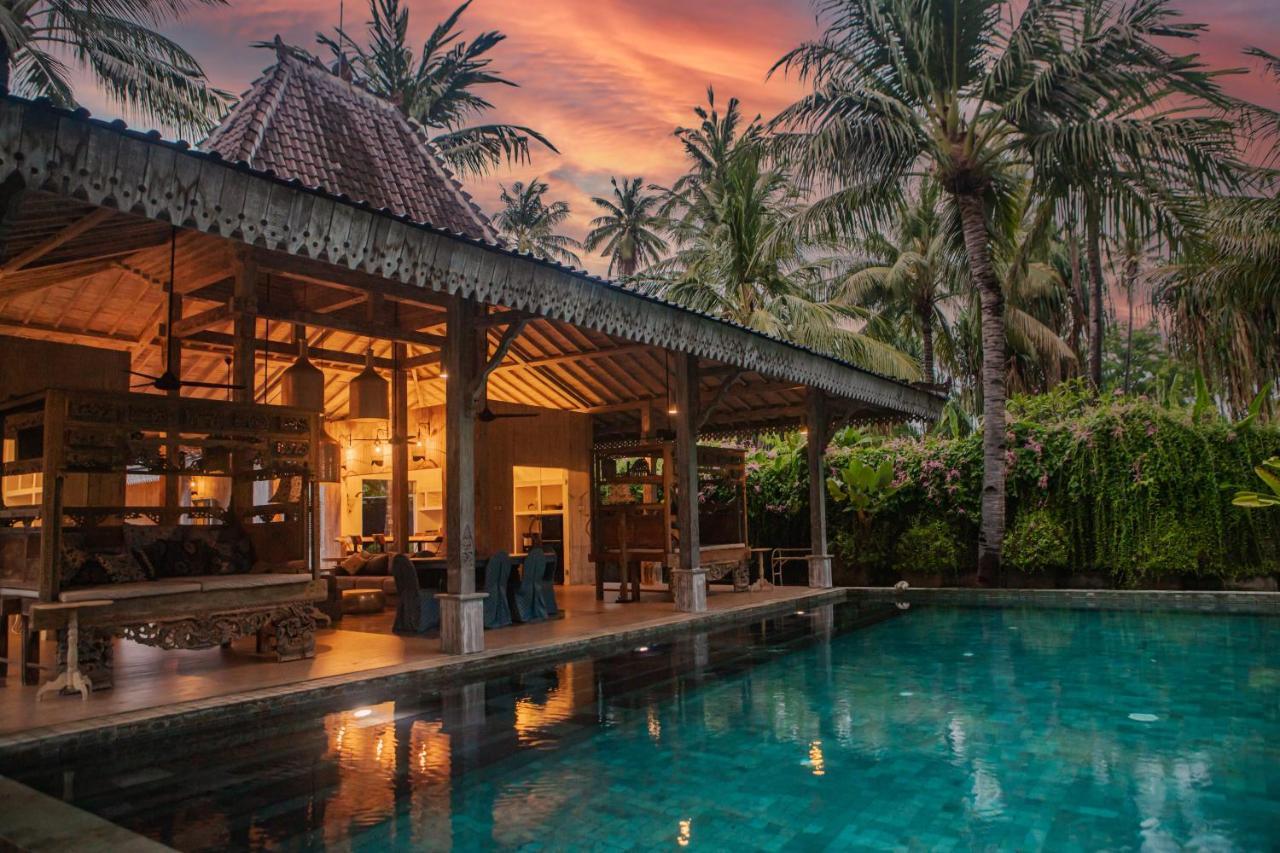 Beach Villas Lombok Танджунг Экстерьер фото