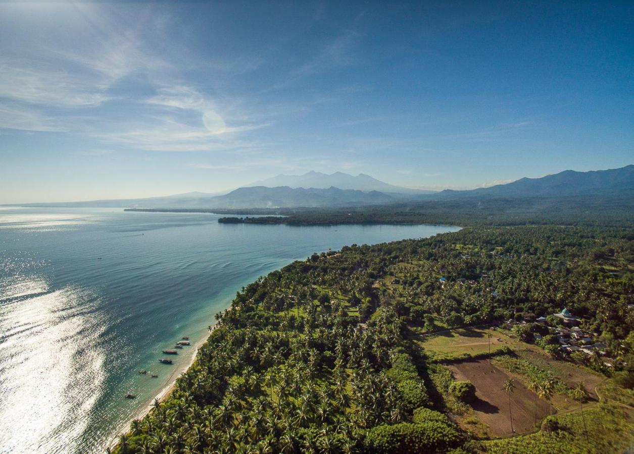 Beach Villas Lombok Танджунг Экстерьер фото
